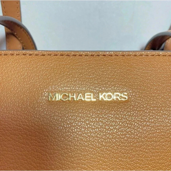 Michael Kors Large Luggage Brown Leather Kris Travel Career Work Tote Bag NWT - Picture 10 of 12